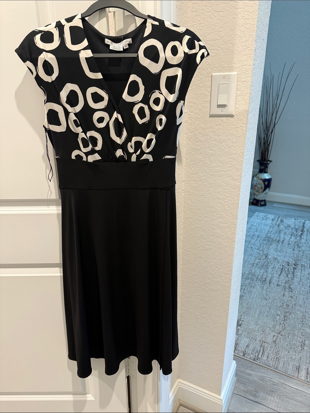 Maggy London Black & White Faux-Wrap Midi Dress